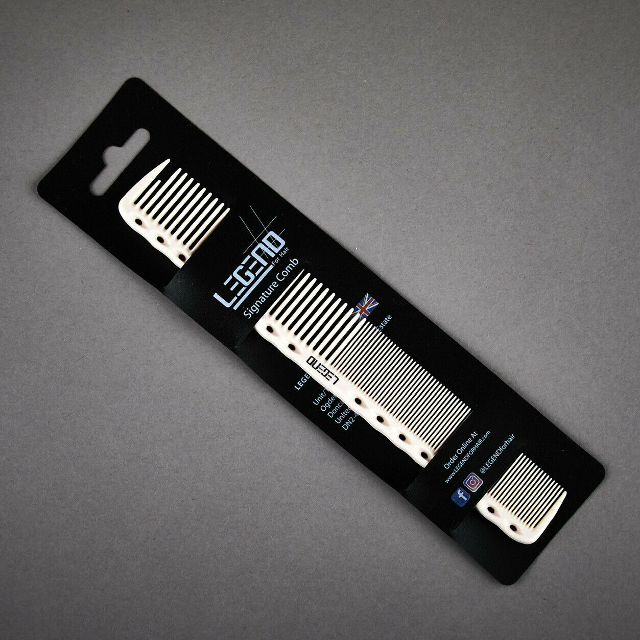 Pieptene pentru frizerie Legend Signature Comb